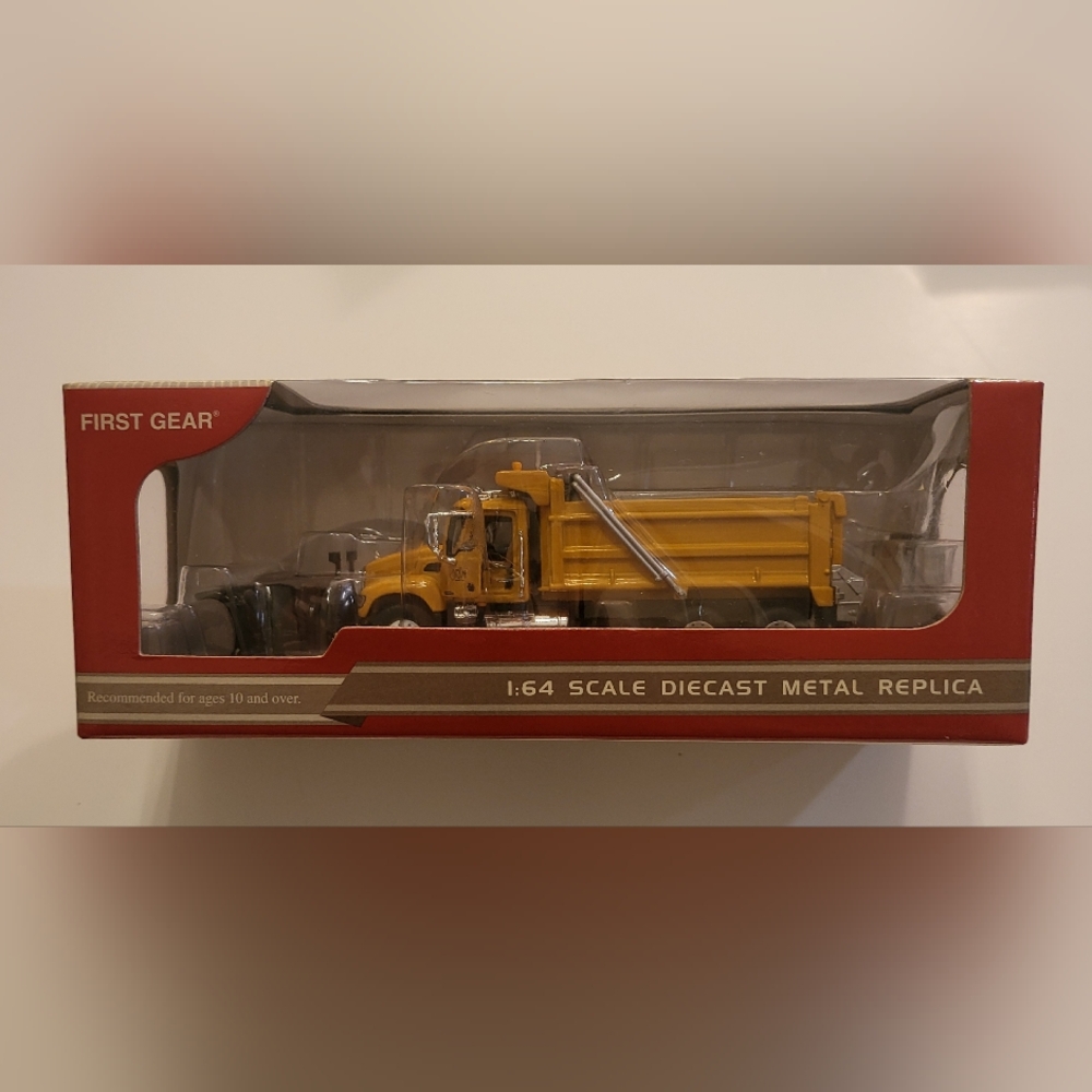 First Gear Nebraska Department of Roads Mack